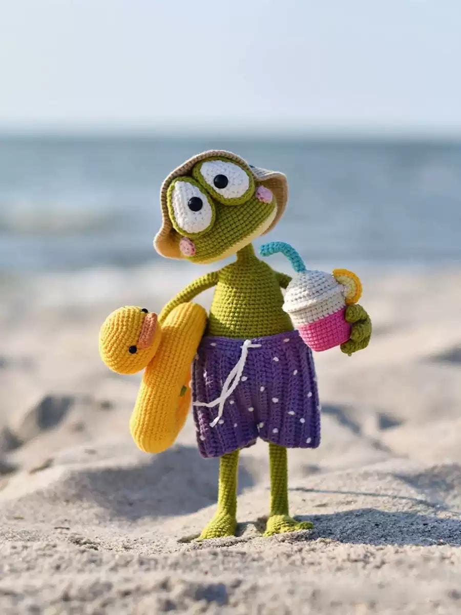 Handmade Crochet Frog Doll | Summer Beach Amigurumi Toy | Cute Frog Plushie with Accessories