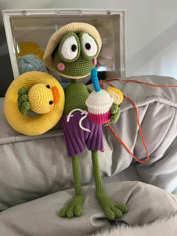 Handmade Crochet Frog Doll | Summer Beach Amigurumi Toy | Cute Frog Plushie with Accessories
